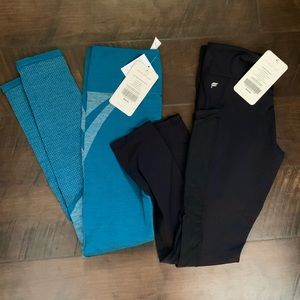 (2) Fabletics leggings size Small.